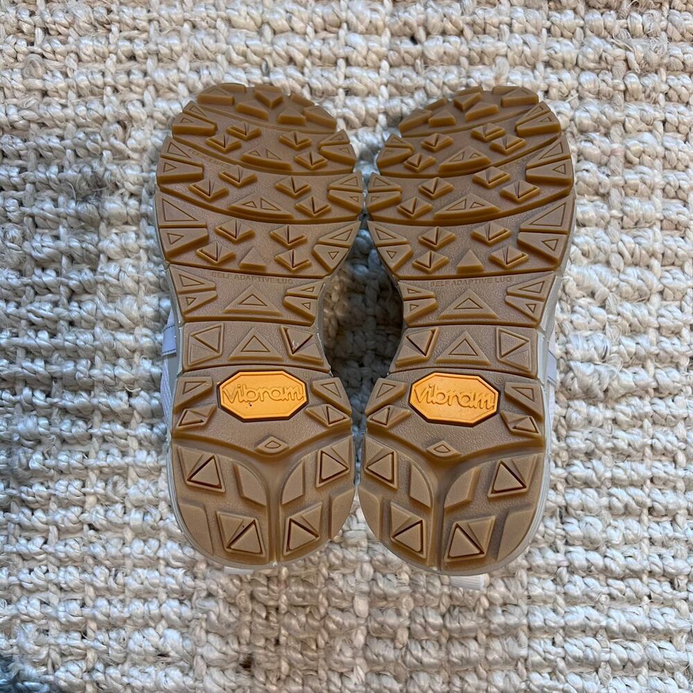 VEJA Dekkan Sneaker Sz 36/US 5 - Picture 5 of 8